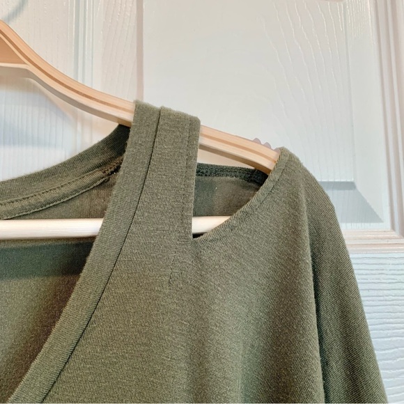 Olive Green Cutout Shoulder V-Neck London Tee Quarter Sleeve Tunic Top - Picture 3 of 6